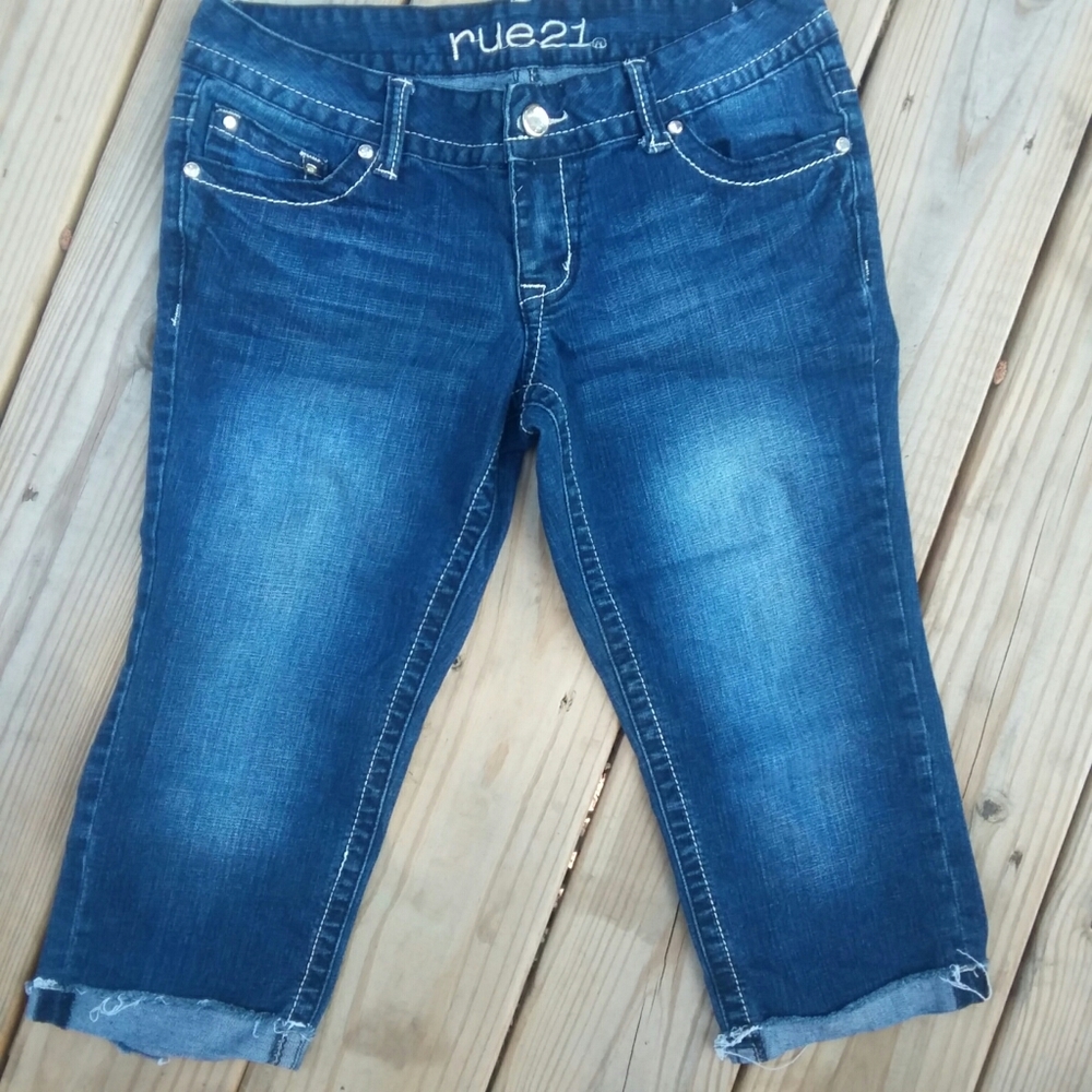 Rue 21 Crop Pants/Size 7/8